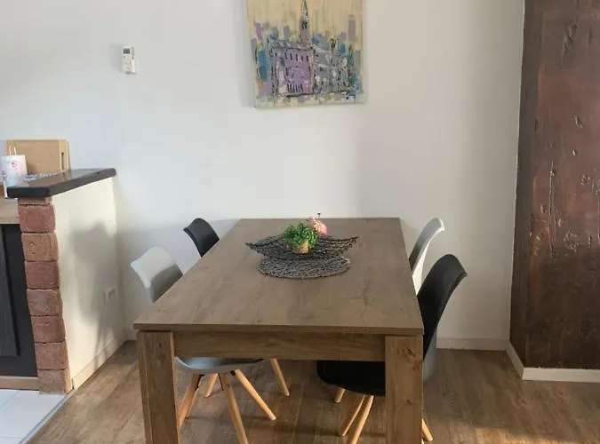 Klesinger 2 Apartment