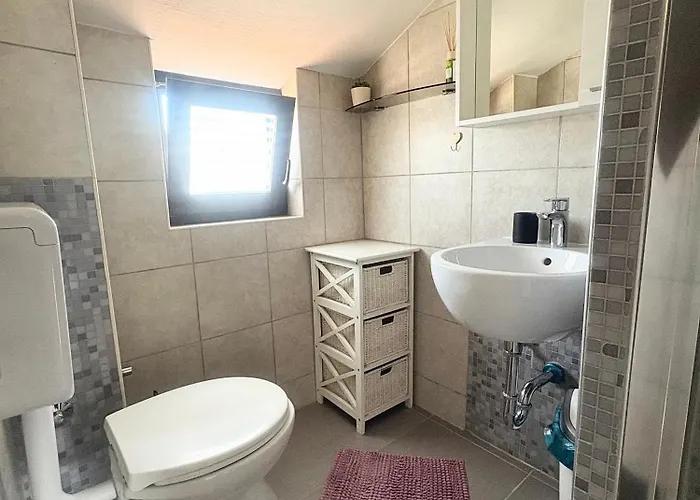 Apartment Klesinger 2 *